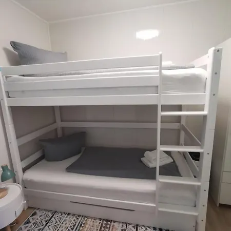 Apartment Ferienwohnung Am Berg