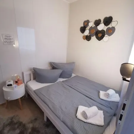Apartment Ferienwohnung Am Berg *